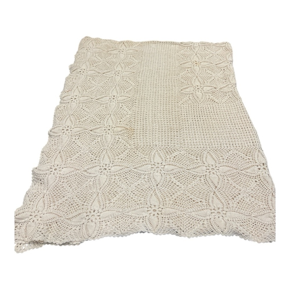Vintage Hand Crochet & Lace Beige Off-White Bedspread Cottage SHABBY CHIC
